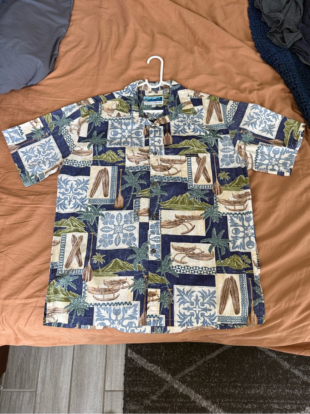Pacific & America Tropical Outrigger Canoe Hawaiian Shirt Medium